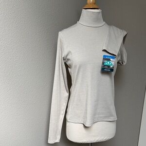 Columbia NWT cream ribbed knit turtleneck medium boundless days